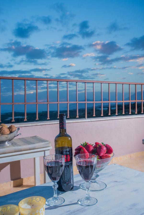 Villa Kamelia-Renovated Old House-South Crete Galia Экстерьер фото